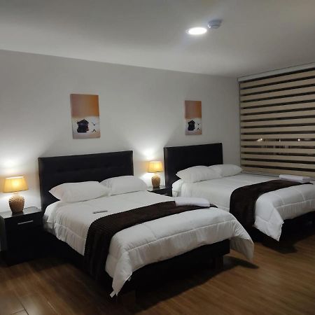 Hospedaje El Girasol Tababela Quito Ngoại thất bức ảnh