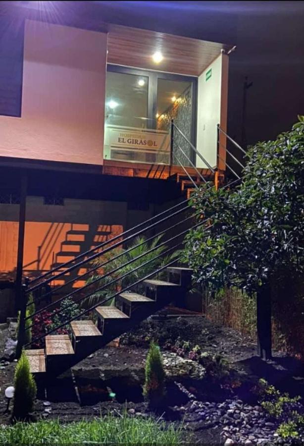 Hospedaje El Girasol Tababela Quito Ngoại thất bức ảnh
